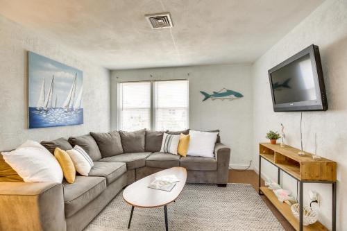 Wildwood Crest Apartment | Wildwood Crest Getaway with Deck, Walk to Beach!