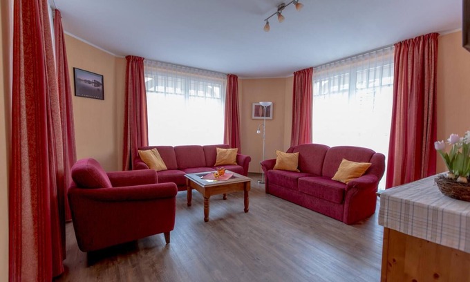 Ostseebad Kuhlungsborn Apartment | Willkommen in der Villa Senta. Willkommen im Ostseebad Kühlungsborn