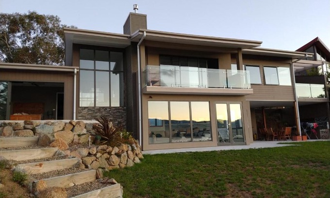 East Jindabyne Bed & Breakfast | Willow Bay Lodge