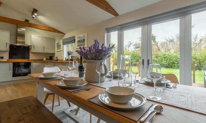 Holme House | Willow Lodge