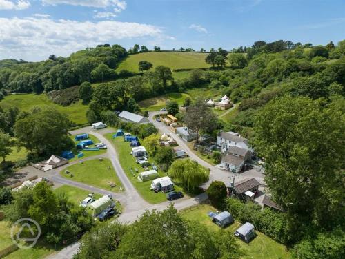 Bude Resort | Willow Valley