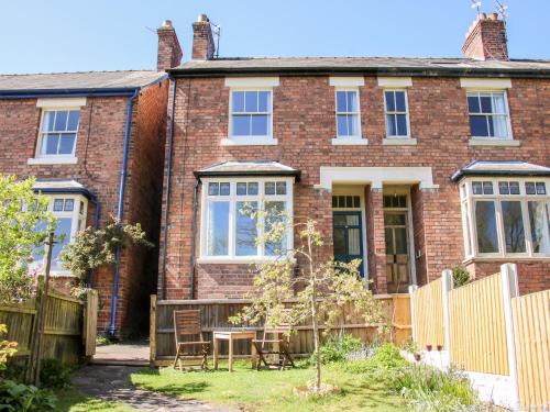 Shrewsbury House | Willow View