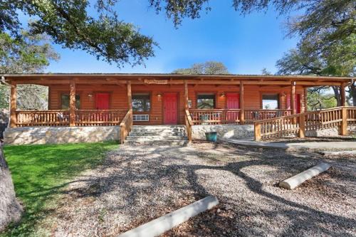 Wimberley House | Wimberley Log Cabins Resort and Suites- Unit 8