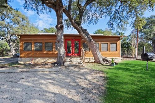 Wimberley House | Wimberley Log Cabins Resort and Suites- Reunion Cabin