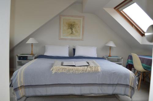 Village Apartment | Wimbledon Views