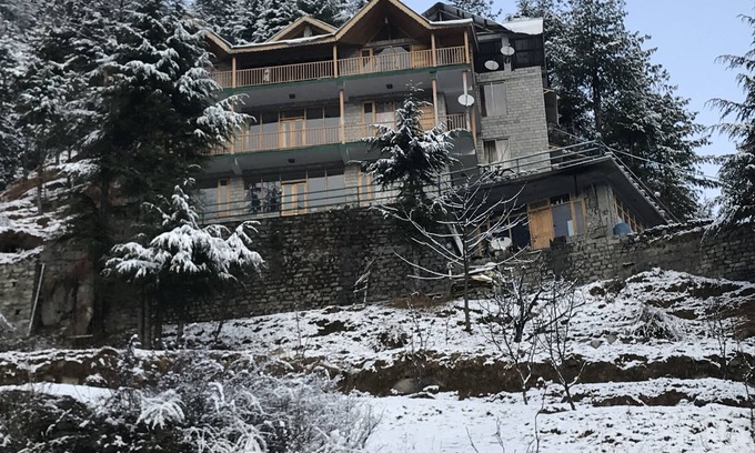 Manali Cottage | Wind Chimes Family Guest House Welcomes You