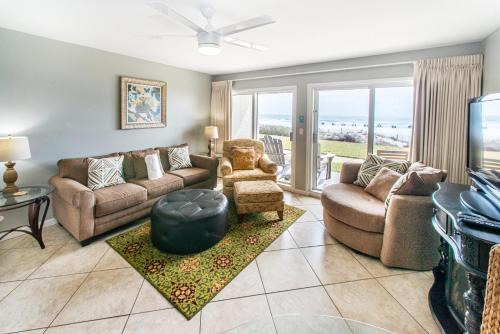 Miramar Beach House | Windancer 111