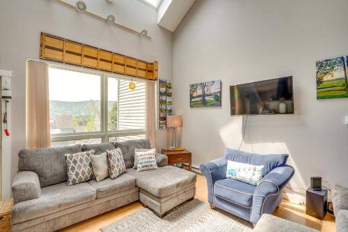 Windham House | Windham Mountain Vacation Rental about 3 Mi to Lifts!