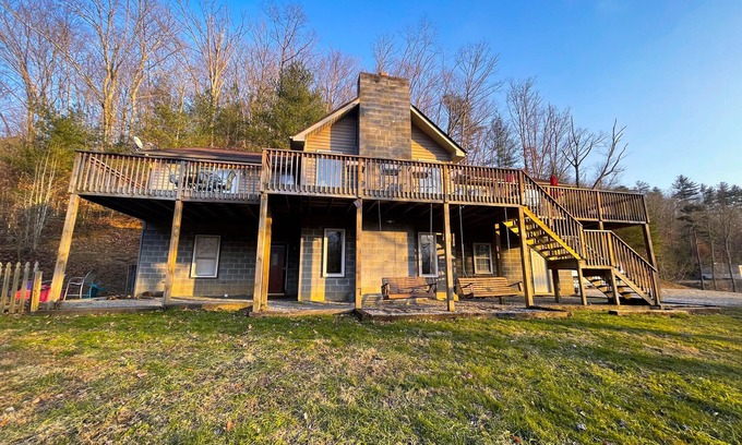 Ashley Oaks House | Windrock Retreat