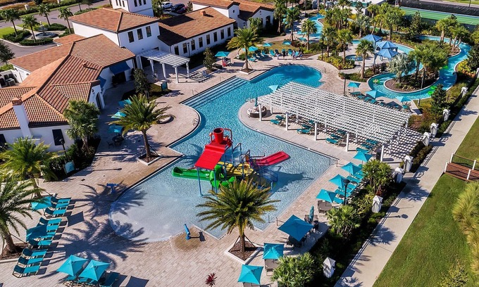 Four Corners House | Windsor at Westside | Paradise Escape near Disney!