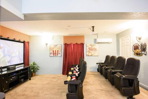 Windsor Hills Villa | Windsor Castle luxury villa