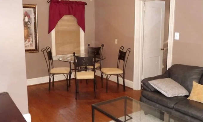 Roanoke Apartment | Windsor Lofts 2