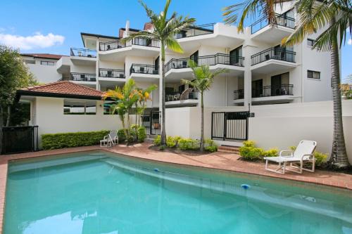 Biggera Waters Apartment | Windsurfer Resort