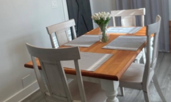 McMinnville Cottage | Wine Cottage in the heart of downtown historic McMinnville