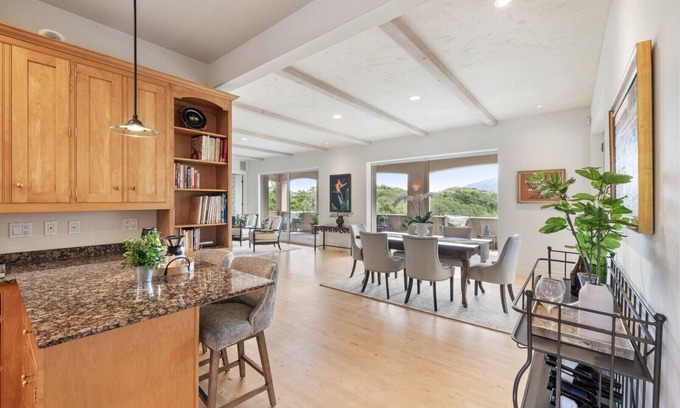 Glen Ellen Villa | Wine Country Estate for 6