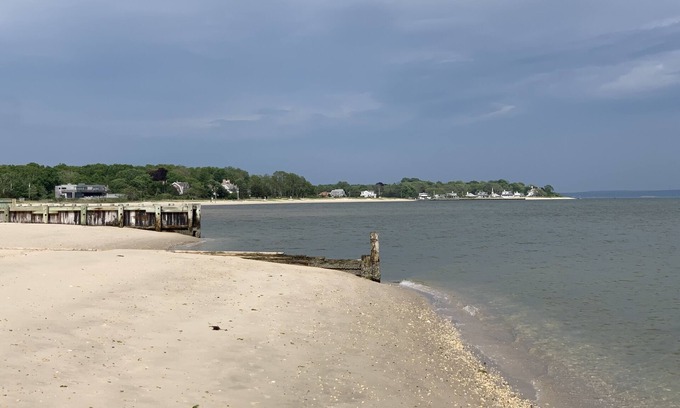 Cutchogue House | Wine Country Getaway on Private Street & Peconic Bay Neighborhood Beach Access