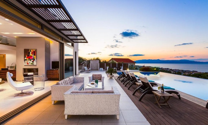 Platanias Town Villa | Winehill Villa