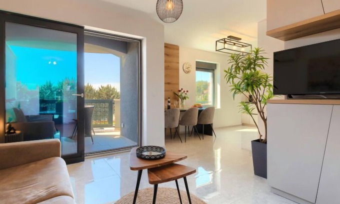 Pjescana Uvala Apartment | Wing 77 by Interhome