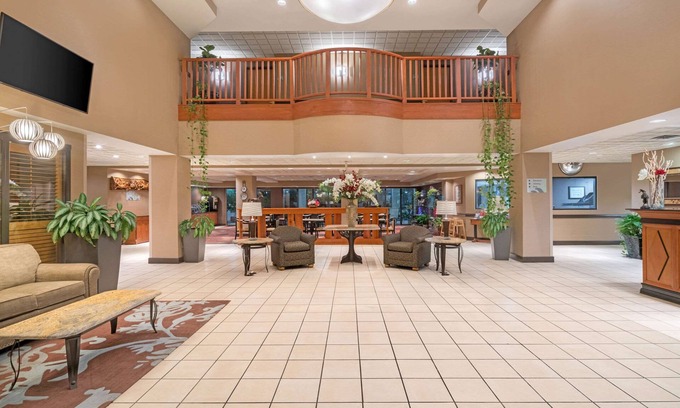 Lexington Hotel | Wingate by Wyndham Lexington