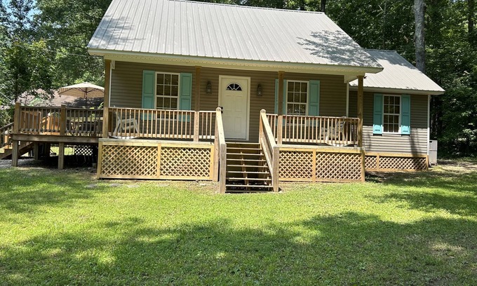 Counce House | Winn Springs- Relaxing Lake Weekend Getaway