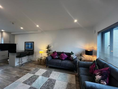 Claddagh House | Winnie's Lodge