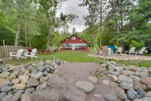 Solon Springs House | Winter Lake Escape with Access to Ice Fishing!