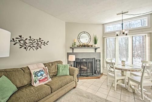 Wintergreen Apartment | Wintergreen Resort Escape about Walk to Ski Lift!