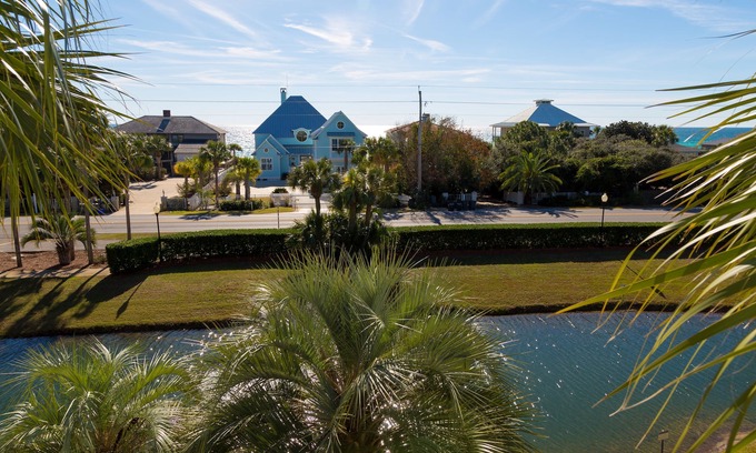 Gulf Place Condo | Wish You Were Here