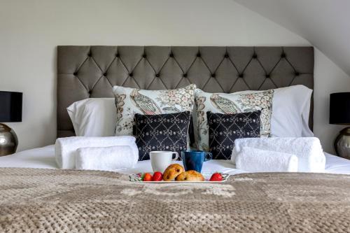 Whittington Apartment | Wisteria Apartment