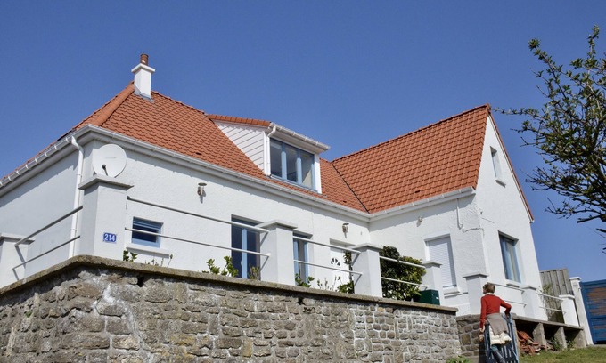 Audinghen Villa | With family or friends, in the heart of Cape Gris-Nez, 8 people