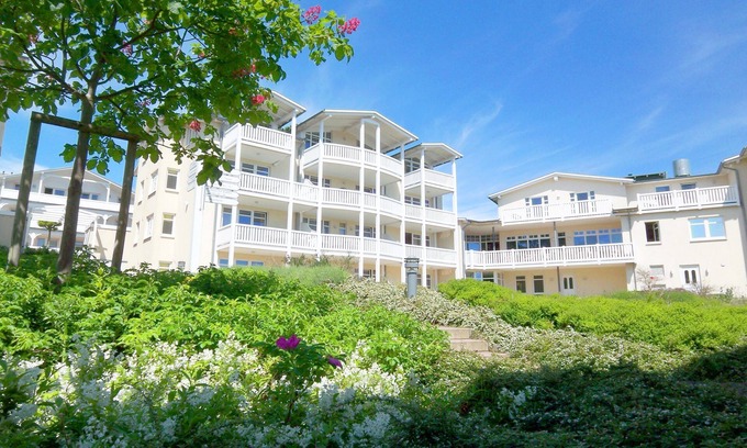 Gohren Apartment | With sea view and balcony, use of swimming pool and sauna - Sea view apartment 51