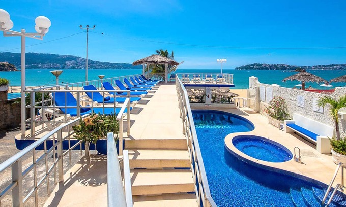 Costera Acapulco Resort | WIVC Mar Azul Resort - Your Best Beachfront Stay in Acapulco