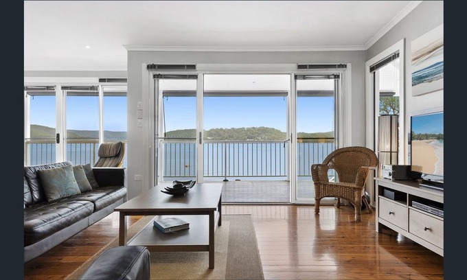 Little Wobby House | Wobby Beach House on the Hawkesbury River