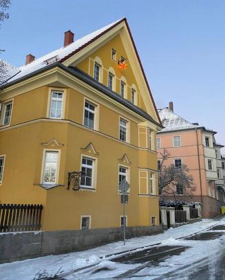 Hohenstein-Ernstthal Apartment | Wohnen in der alten Max Selbmann Villa