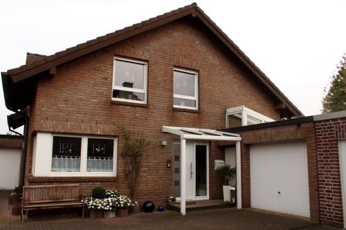 Alt-Marl Apartment | Wohnen in einer Privatstrasse