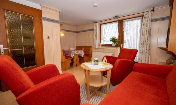 Bolsterlang Bed & Breakfast | Wohnung 01 - Gästehaus Caser