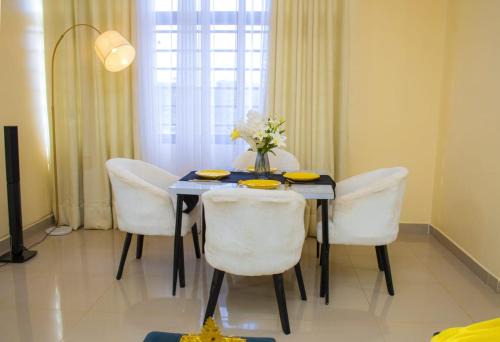 Nyeri Apartment | Wolf Cabins