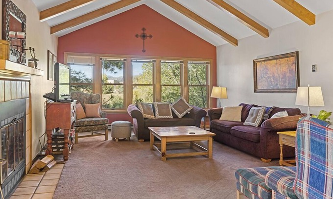 Durango Condo | Wonderful 2 bedroom 21/2 bath condo on 2 levels with nice views