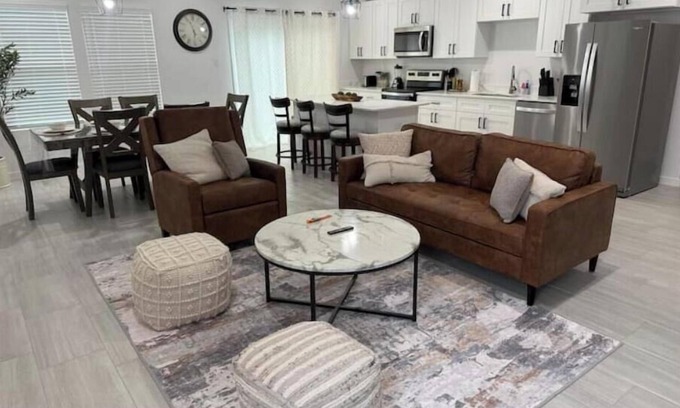 Northside House | Wonderful 3-bedroom house with AC in Houston