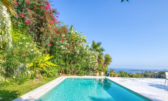 Ventabrun Villa | Wonderful and quiet villa with large garden and pool in Nice - Welkeys