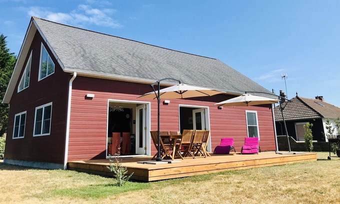 Denneville House | Wonderful holiday home ! Just 200 meters from the beach.
