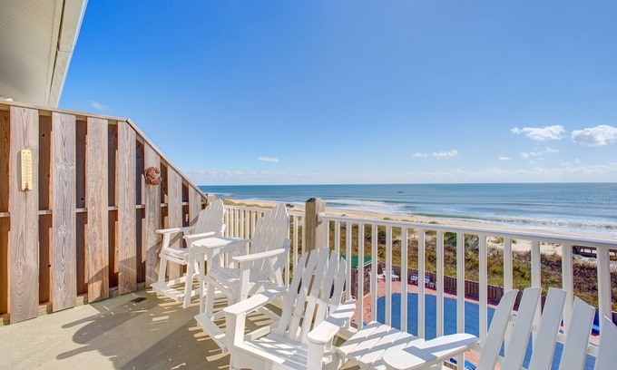 Hatteras Condo | Wonderful home in beachfront complex with pool & hot tub, central AC & deck