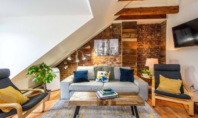 Downtown Halifax Apartment | Wonderful Loft in Historic DT