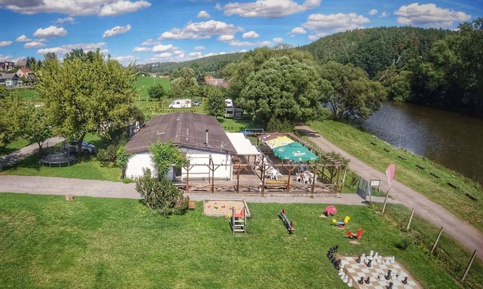 Tyn nad Vltavou House | Wonderful private villa for 4 people with A/C, WIFI, terrace, pets allowed and parking