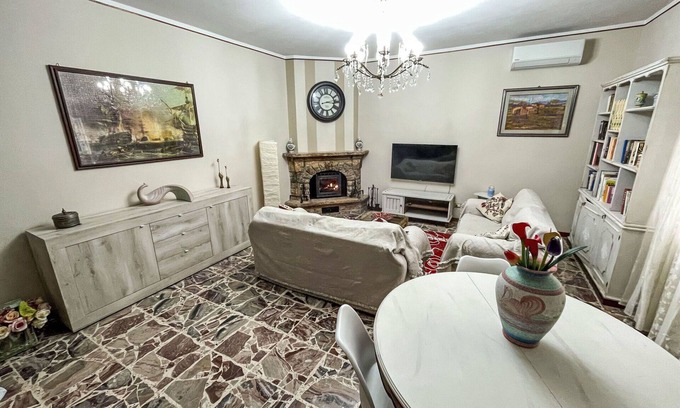 Acqui Terme House | Wonderful private villa with A/C, WIFI, TV, terrace, pets allowed, panoramic view and parking