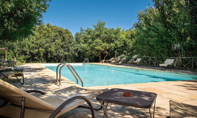 Camigliano Villa | Wonderful private villa for 12 people with WIFI, private pool, A/C, TV, terrace and parking