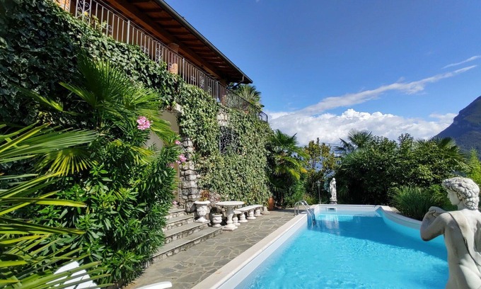 Carlazzo House | Wonderful private villa for 6 guests with private pool, WIFI, TV and terrace