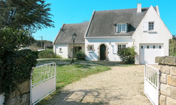 Mesquer House | Wonderful private villa for 9 people with WIFI, TV, terrace, pets allowed and parking