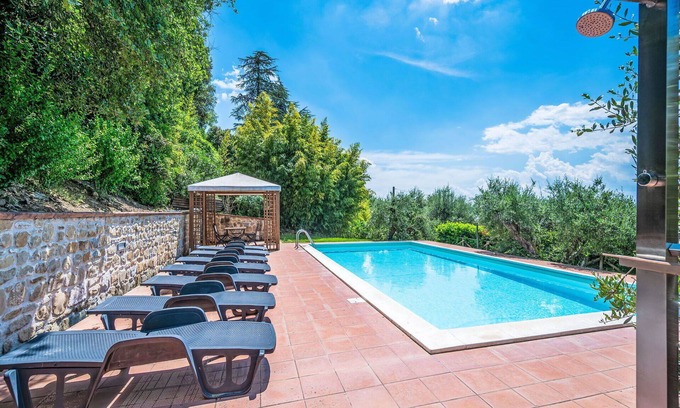 San Feliciano Villa | Wonderful private villa with private pool, WIFI, A/C, TV, patio, pets allowed and parking