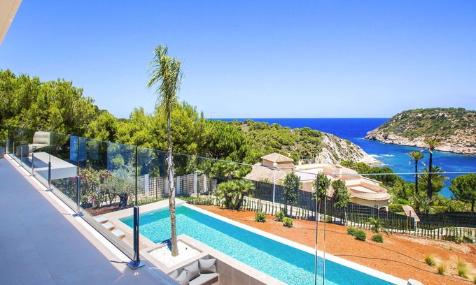 Mar Azul Villa | Wonderful private villa for 8 people with A/C, WIFI, private pool, TV, patio and parking
